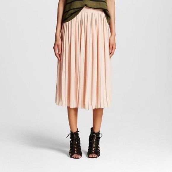 Who What Wear Dresses & Skirts - Who What Wear Pink Pleated Skirt Who What Wear Dresses & Skirts - Who What Wear Pink Pleated Skirt